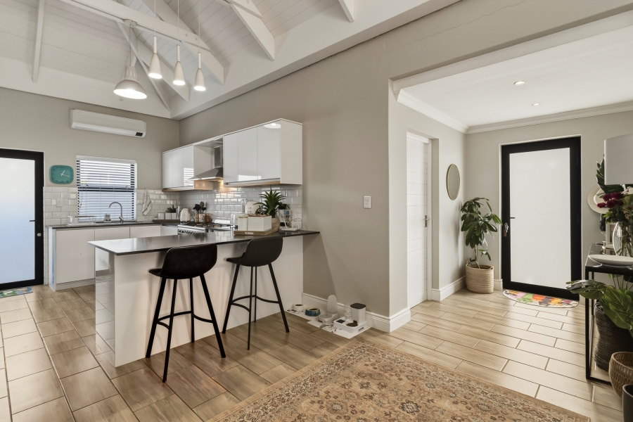 3 Bedroom Property for Sale in Aan de Wijnlanden Western Cape